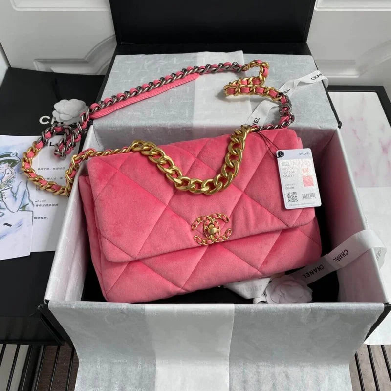 Large Velvet Flap Bag L6531