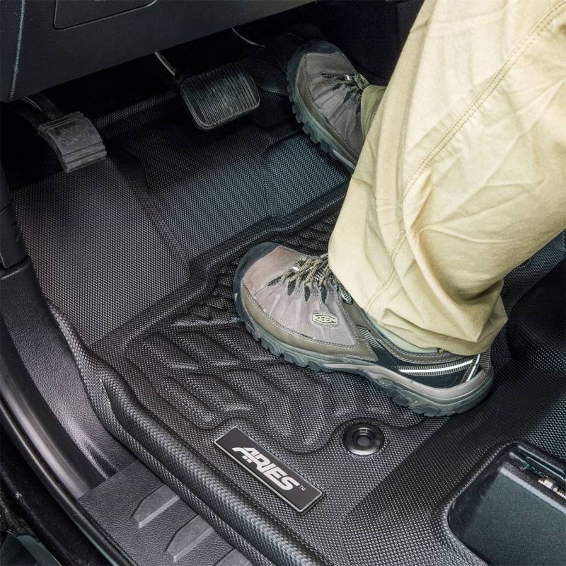 Floor Liners H6907