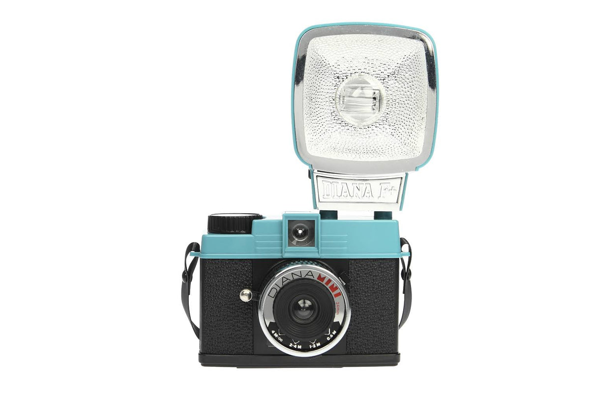 35mm Camera with Flash B854
