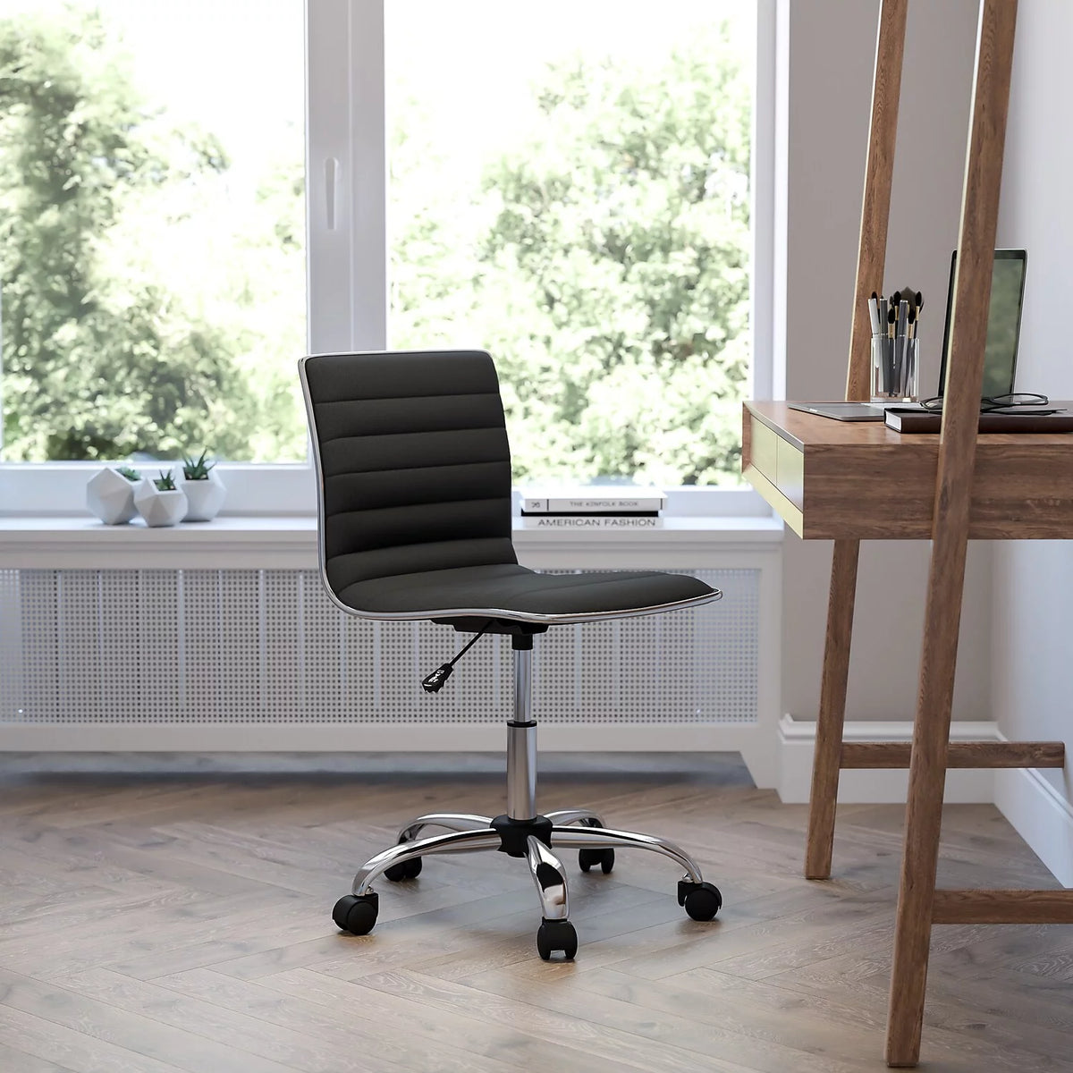 Black Ribbed Swivel Task Office Chair T595