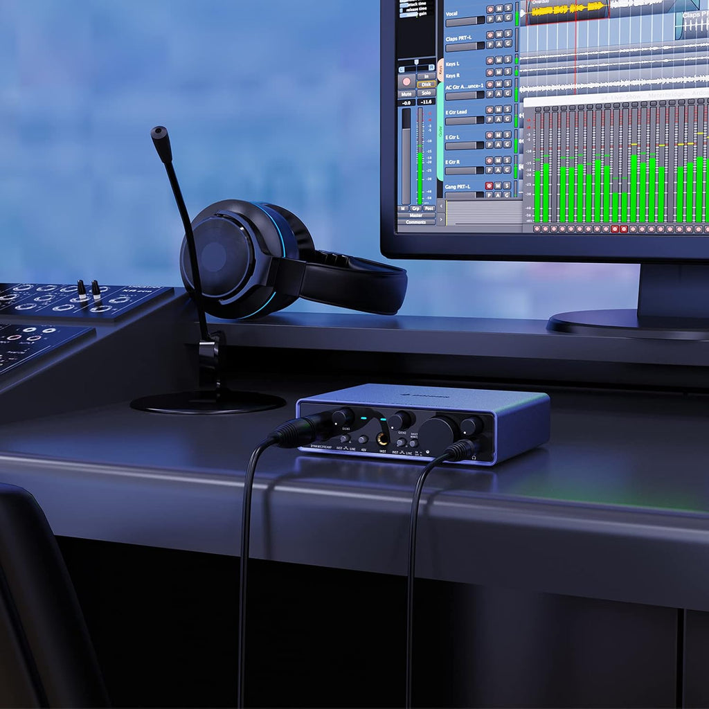 USB Audio Interface with Headphone Amplifier G879