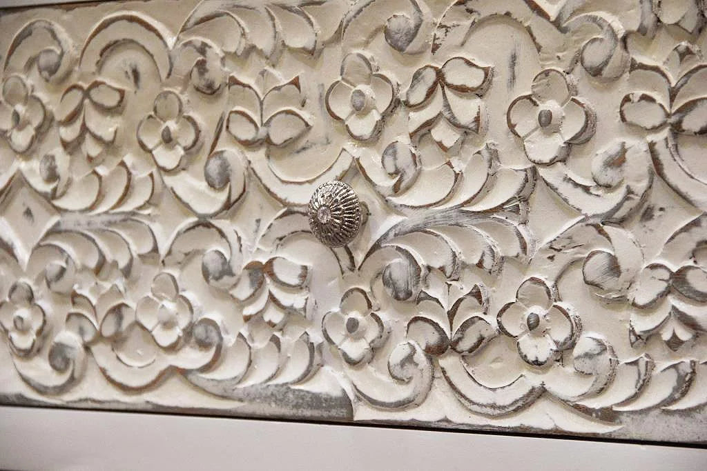 Handcarved Mango Wood 3 Drawer Dresser U689
