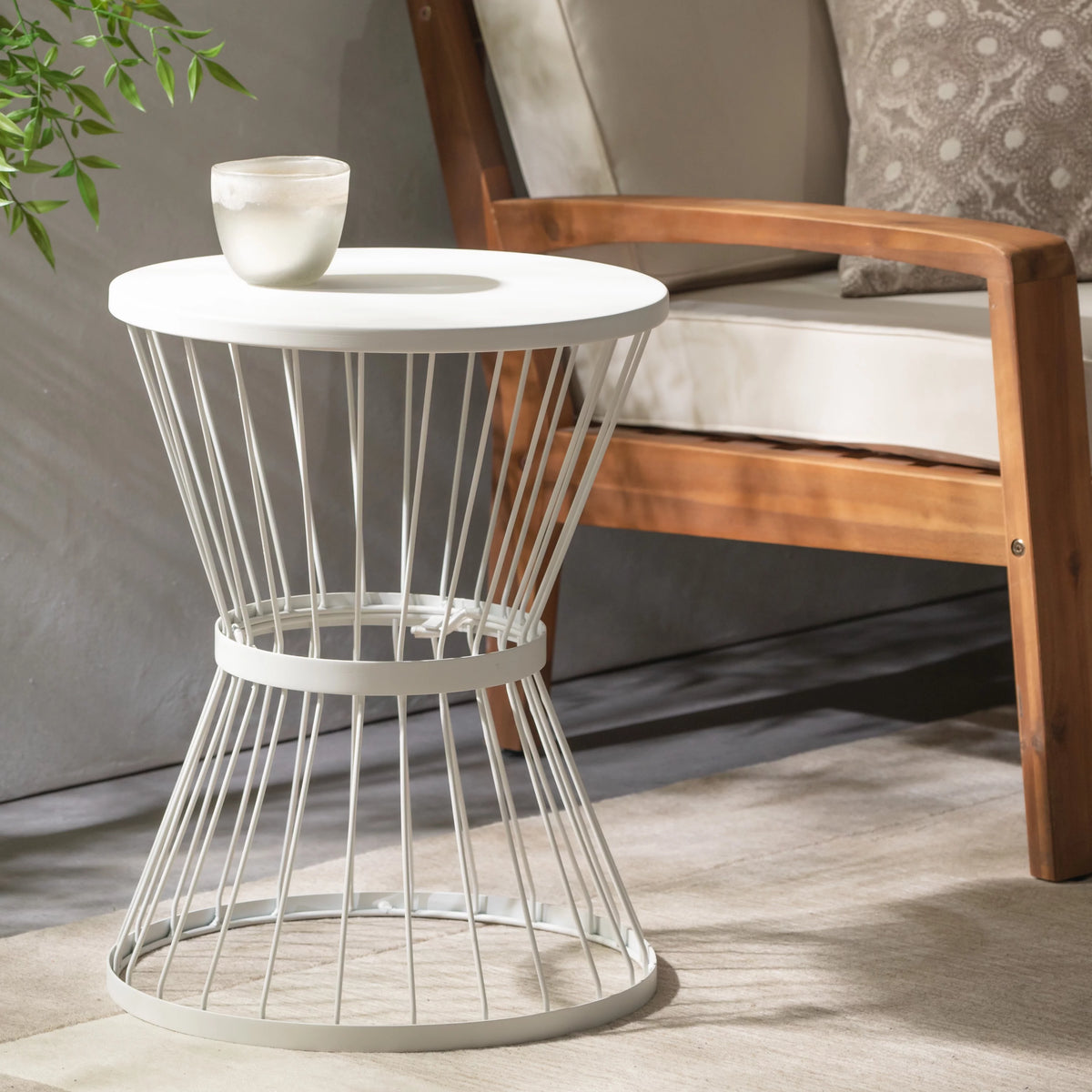 16 Inch Iron Side Table N334